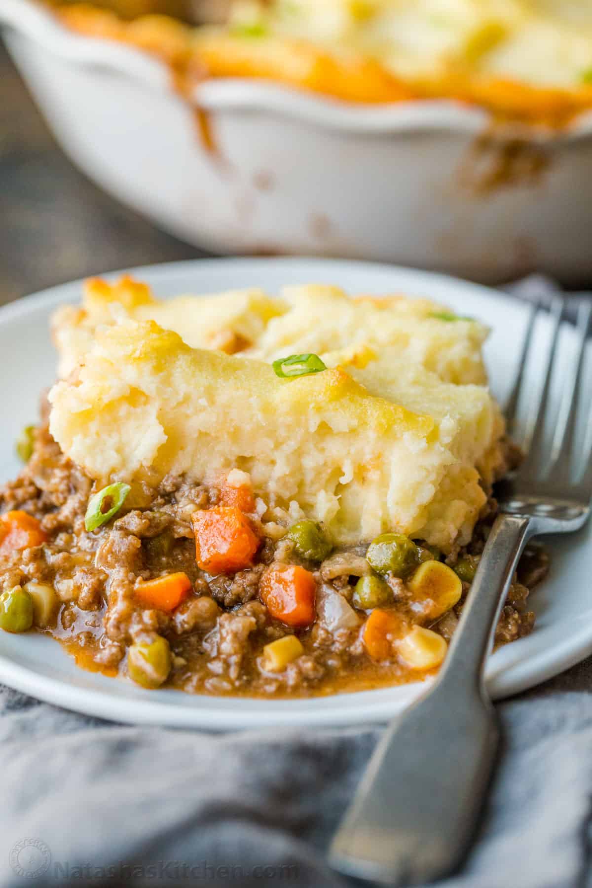 Traditional Shepherd's Pie: Ground Lamb vs. Beef Explained
